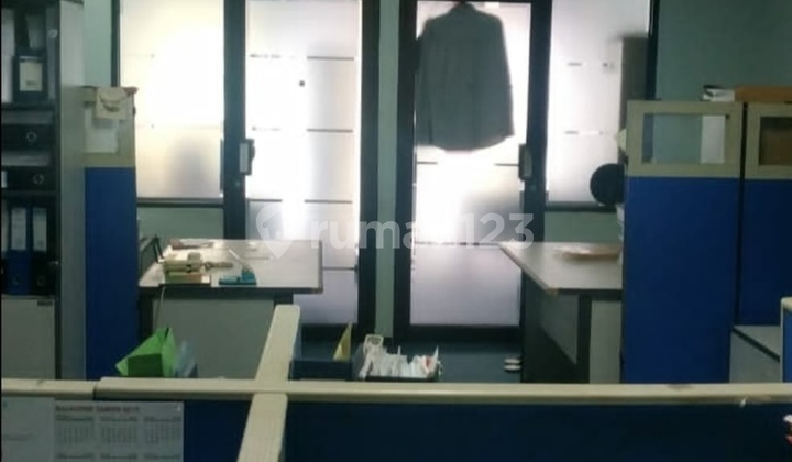 2 Ruko Gandeng,4 Lantai,Kondis Ibagus, Jakarta Barat