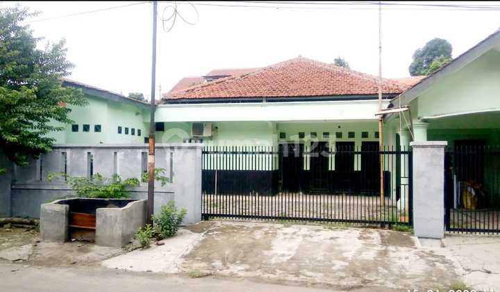 Ready-to-Occupy House, nice, spacious, Citangkil, Cilegon. Ready-to-Occupy House, nice, spacious, Citangkil, Cilegon.