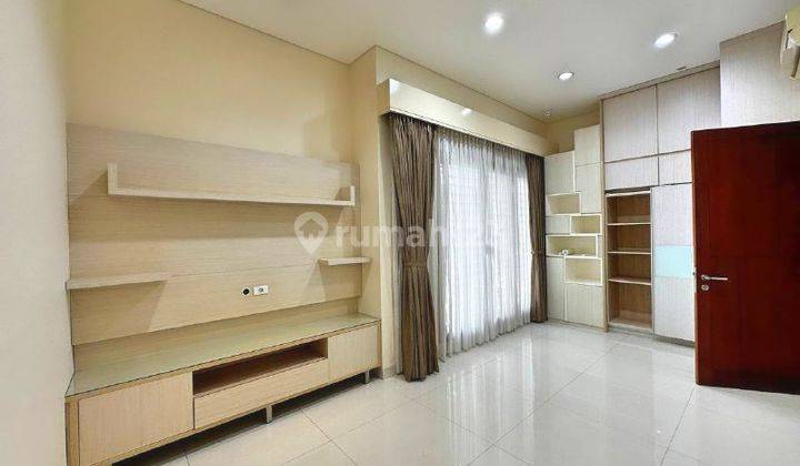 Disewakan Rumah 2 Lantai Sudah Renovasi , Modern, di Menteng, Jakarta Pusat 2