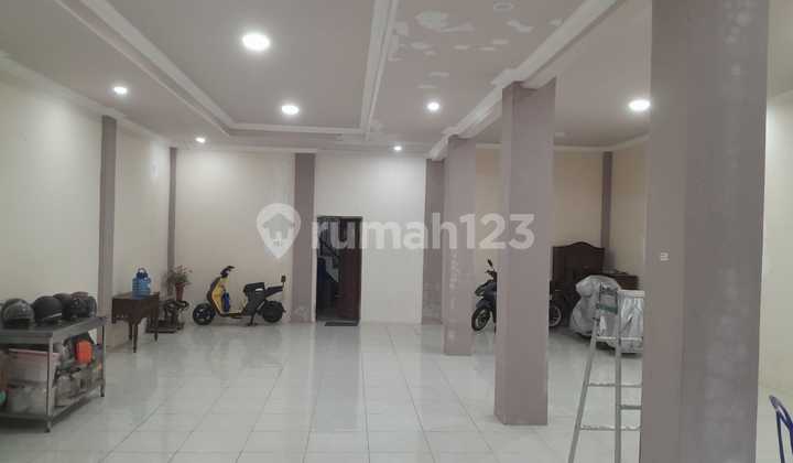 3 Units of Gadeng Shophouses (2 Units Combined into 1) & 1 Unit, Location Near Big Mall, Has 8 Boarding Rooms, City Center Location 2