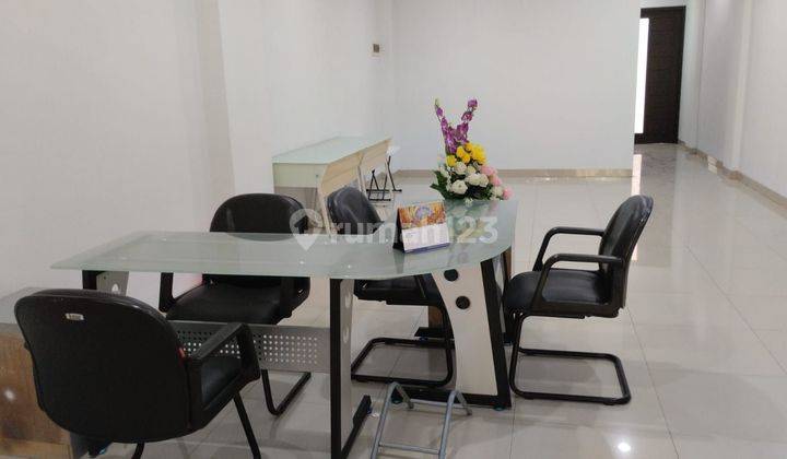 2 Unit Ruko Di MENTENG,JAKARTA  1