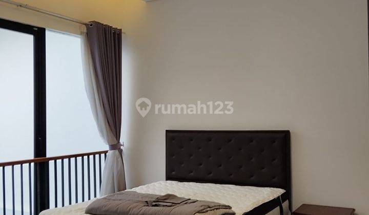 Rumah Bagus Modern Disewakan Furnished di Menteng, Jakarta Pusat 2