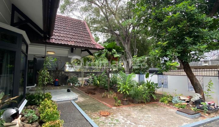 Asri Menteng House, Fully Furnished, Close to Surapati Park