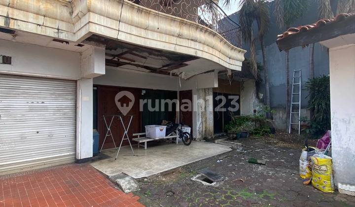 Dijual Rumah 2 Lantai Halaman Luas di Kalibata Lokasi Strategis 2