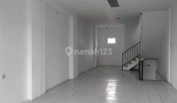 Ruko 3 Lantai, Dekat Statsiun Sudirman Jakarta  1