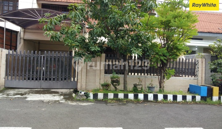 Dijual Rumah SHM di Rungkut Asri Barat Surabaya 1