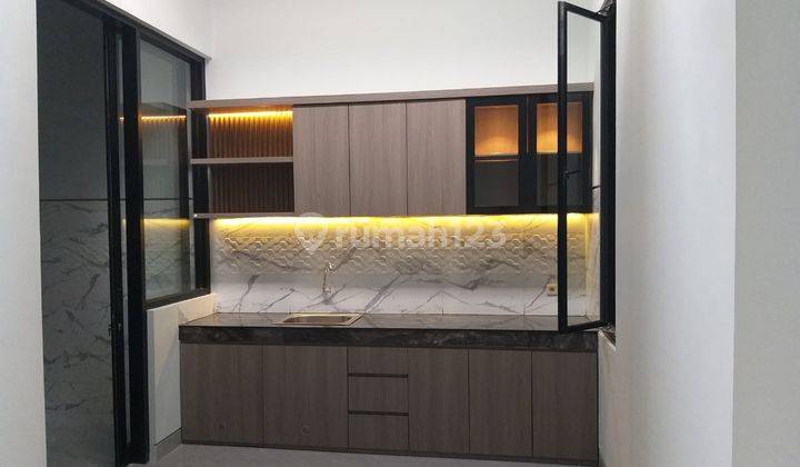 Dijual Rumah Minimalis Baru Siap Huni Manyar Jaya Raya Surabaya 2