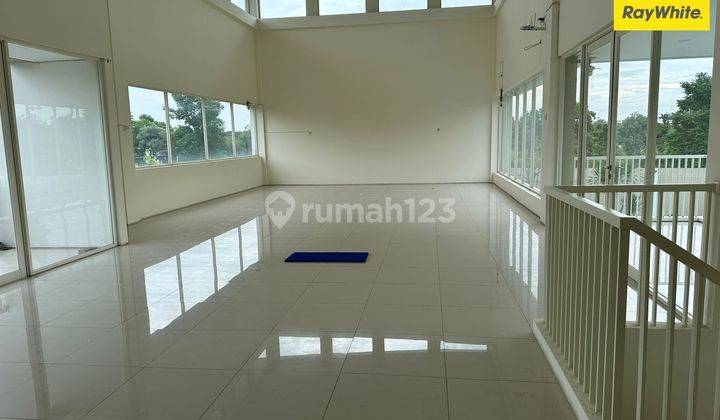 Dijual Rumah Mewah 2 Lantai di Kertajaya Indah Regency Surabaya 2