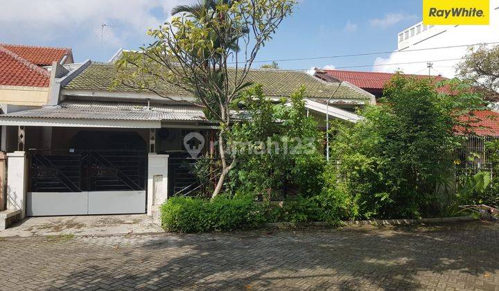 Dijual Rumah 2 Lantai SHM di Tenggilis Mejoyo Utara Surabaya 1