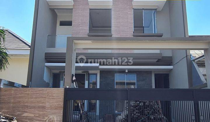 Dijual Rumah 2 Lantai SHM di Nginden Intan Timur Surabaya 1