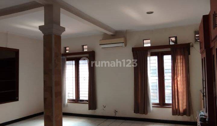 Dijual Rumah SHM di Jalan Ikan Mungsing Perak Surabaya 1