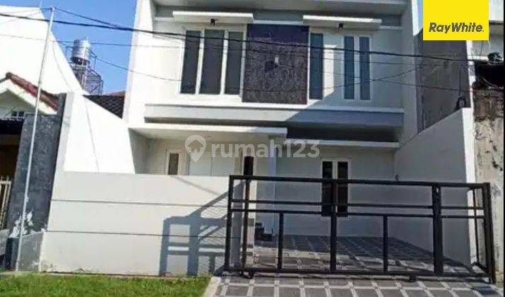 Dijual Rumah 2 Lantai di Purimas Gunung Anyar Gianyar Surabaya 1