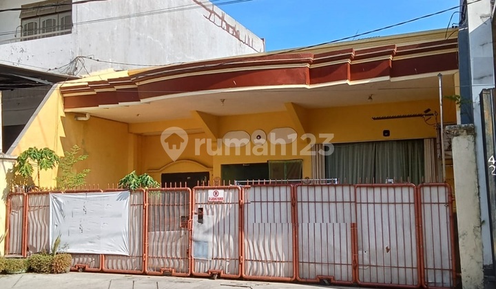 Dijual Rumah 1,5 Lantai SHM di Babatan Pantai Surabaya 1