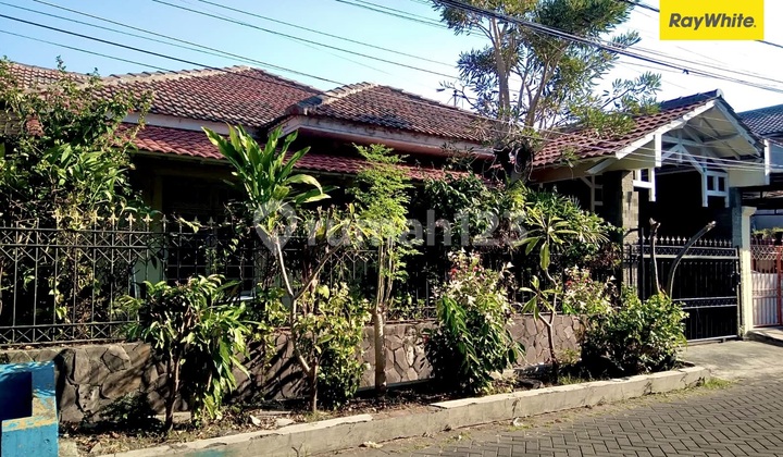 Dijual Rumah di Manyar Indah Surabaya Timur 1