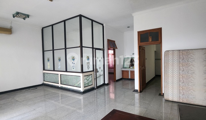 Dijual Ruko 2 lantai di Wisma Permai Barat Surabaya 2