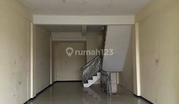 Disewakan Ruko 3 lantai di Jl Ploso Baru Surabaya 1