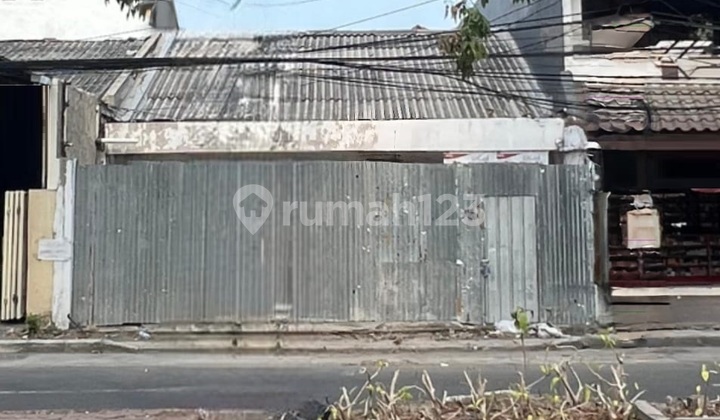 Dijual Rumah Hitung Tanah di Nol Jalan Raya Mulyosari Surabaya 1
