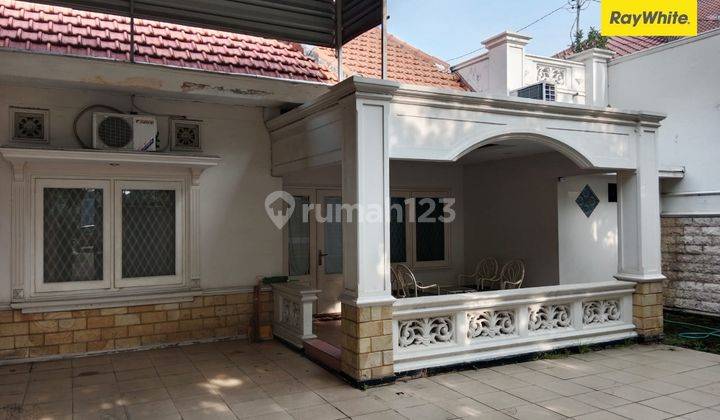 Dijual Rumah Strategis di Jalan Johor Perak Surabaya 1