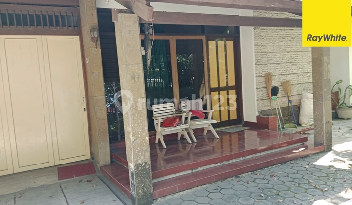 Dijual Rumah SHM di Rungkut Asri Tengah Surabaya 1