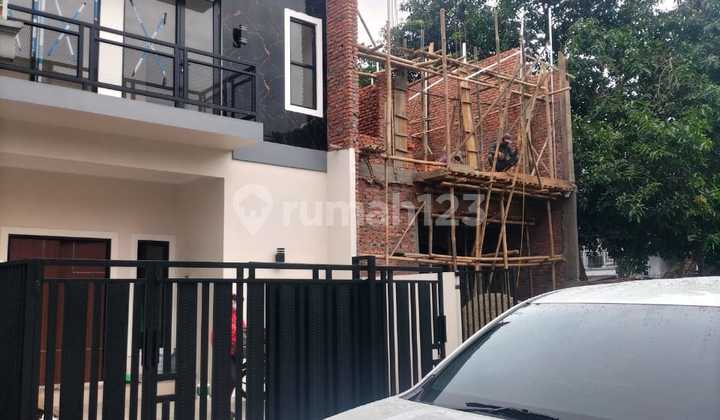 Rumah mewah siap huni lokasi citra raya cikupa Rumah mewah siap huni lokasi citra raya cikupa