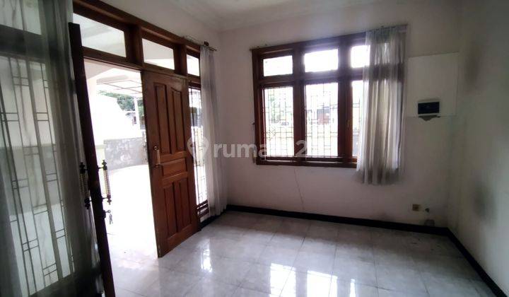 ruang tamu rumah murah dibawah pasaran komplek