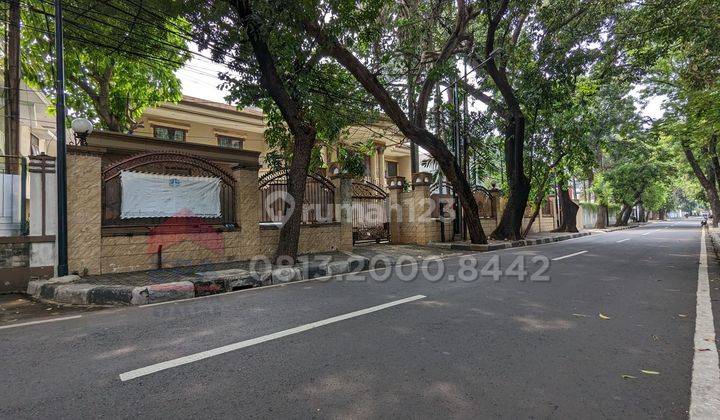 Rumah mewah di menteng jl cut nyak dien murah sekali 1