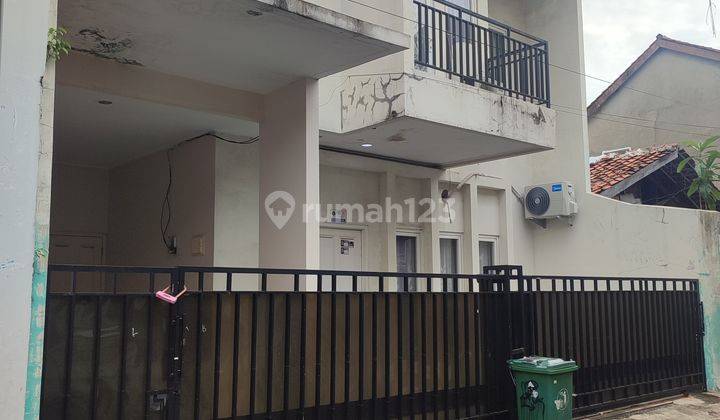 Rumah 2 Lantai Murah di Cipete Cocok Untuk Usaha Kost 1