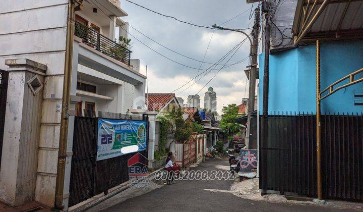 Rumah Dijual Cepat Di Kebon Jeruk, Dibawah Harga Pasar 2