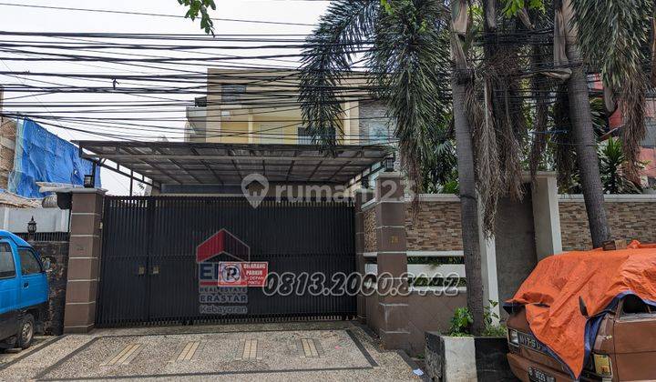 Rumah Mewah Dijual Cepat Jalan Kamboja Jakarta Barat 1