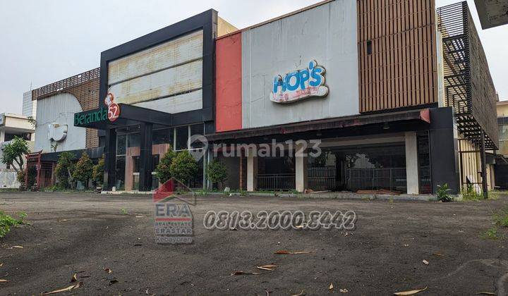 Bangunan Siap Pakai Bekas Pusat Kuliner di Sektor 7 Bintaro 2