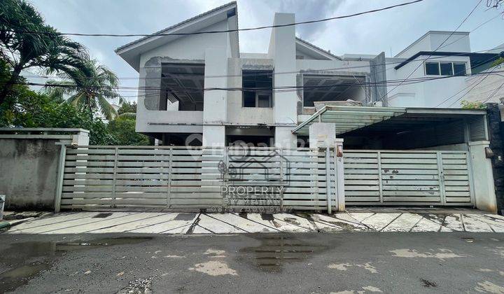 Rumah Mewah di Jual Murah di Patal Senayan Jakarta Selatan 1