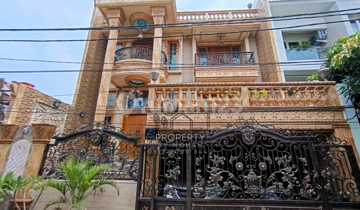 Rumah Mewah Bagus Dijual Cepat 3 Lantai Di Benhil Jakarta Pusat 1