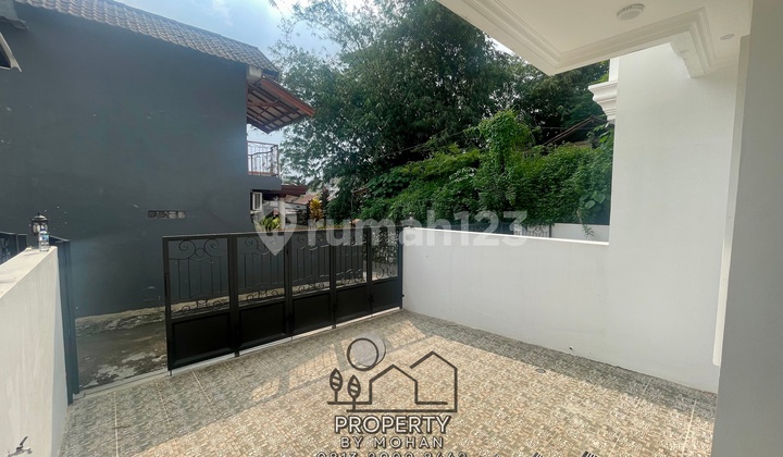 Rumah Baru Modern Minimalis 2 Lantai Dalam Perumahan Di Cilodong Depok Jawa Barat