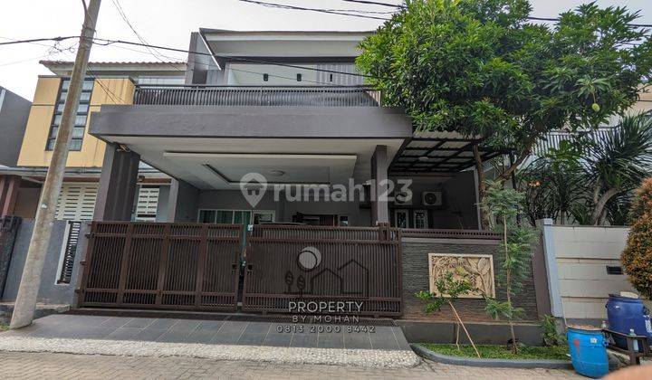 Rumah 2 Lantai Mewah DiJual Cepat Villa Gunung Lestari Jombang 1