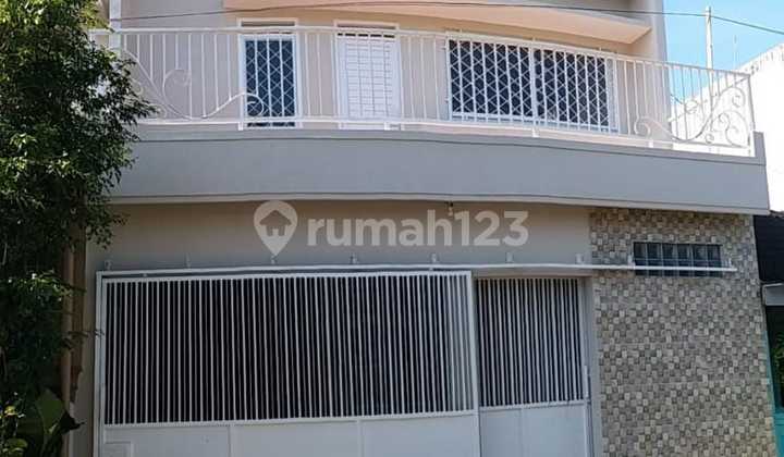 Rumah Minimalis 2 Lantai Dilengkapi Balkon Area Mojosongo ( Terhitung Tidak Jauh Dari Pintu Tol ) Rumah Minimalis 2 Lantai Dilengkapi Balkon Area Mojosongo ( Terhitung Tidak Jauh Dari Pintu Tol )