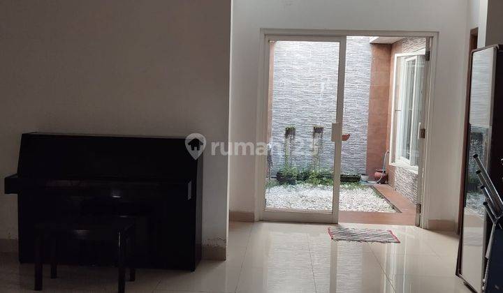 Rumah 3 Lantai Fully Furnished & Ruang Usaha Los Sebagai Kantor Di Tengah Kota Solo 2