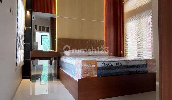 Rumah Mewah 2 Lantai Fully Furnished Minimalis Modern Di Tengah Kota Solo Dengan Pagar Minimalis & Balkon Dilantai 2 2