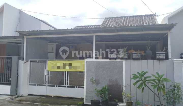 Rumah 1 Lantai Minimalis Di Solo Baru.
