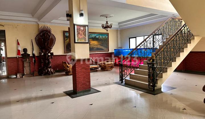 Gedung Perkantoran 3;t 2.145m2 HGB Lokasi Strategis Tanah Abang 