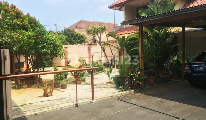 Rumah Semi Furnished 1221m2 7KT SHM di Jati Padang Pasar Minggu Rumah Semi Furnished 1221m2 7KT SHM di Jati Padang Pasar Minggu