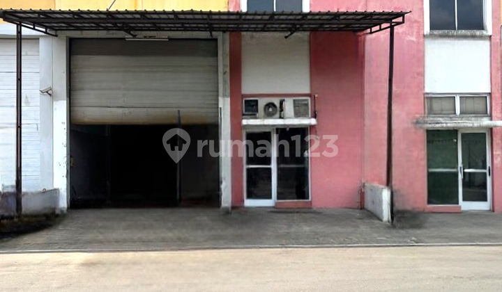 Gudang Green Sedayu Bizpark 9X18 162M Cakung Jakarta Timur Gudang Green Sedayu Bizpark 9X18 162M Cakung Jakarta Timur