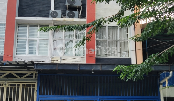 Ruko Multiguna 2In 1 Siap Pakai 4,5X20 3Kt SHM Strategis di Pluit Ruko Multiguna 2In 1 Siap Pakai 4,5X20 3Kt SHM Strategis di Pluit