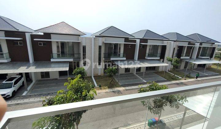 Rumah 10x25 4+1KT Cluster Tahap 1 Garden Pik 2 View Danau Bagus 2