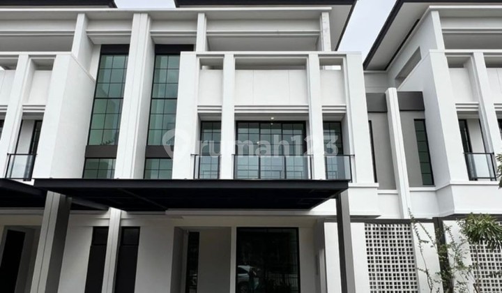 Rumah Mewah Welton Bsd 3Lt 4+1Kt 9X18 162M2 Siap Huni