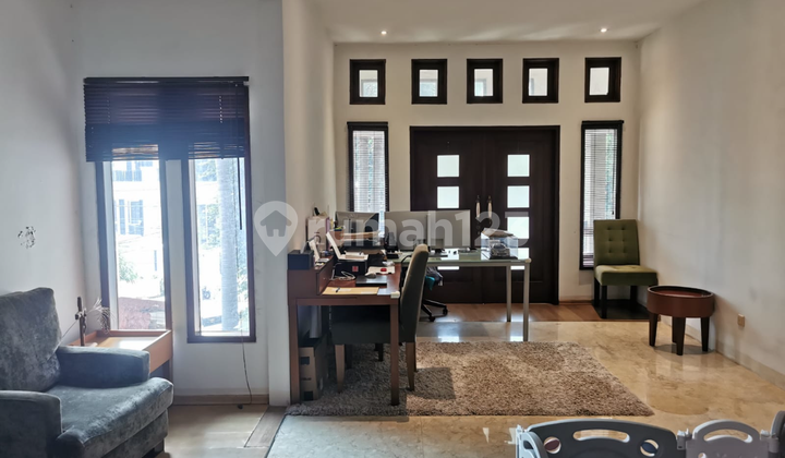 Prime Location! Rumah Cantik Menteng 375M2 4+2Kt Semi Furnished 2