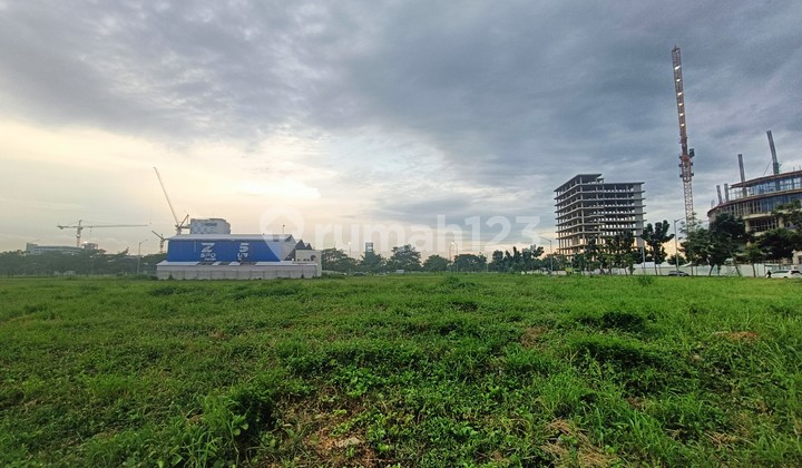 Kavling Komersial Wallstreet Avenue PIK 2 3009m2 Hadap Jalan Raya