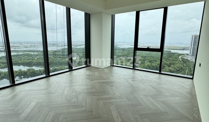 Disewakan Brand New Apartemen Adriya Pik Tower North 265M2 3+1Br