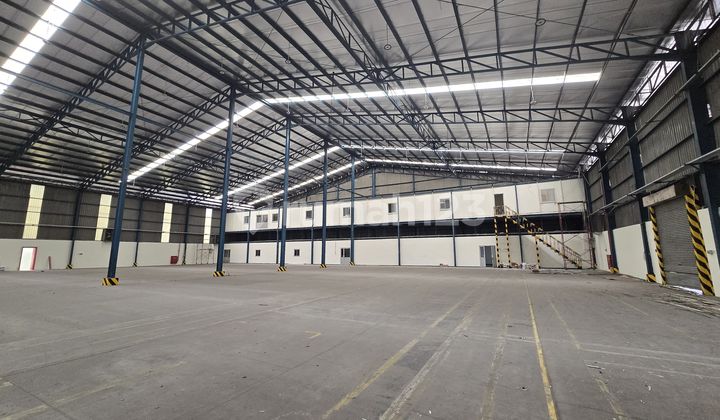 Gudang siap pakai luas 48x2401xxxxm Cilincing Jakarta Utara 