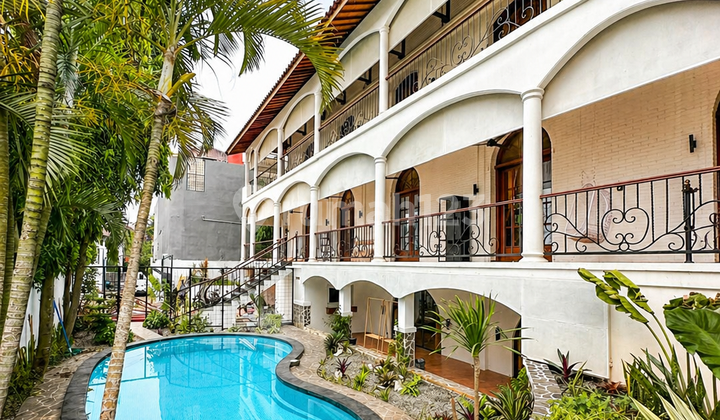 Villa Cantik Cilandak 4Lt 694M2 10+2Kt Full Furnished Strategis Villa Cantik Cilandak 4Lt 694M2 10+2Kt Full Furnished Strategis