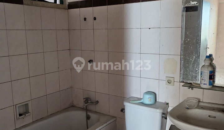 Sell Fast and Cheap Apart Cempaka Mas Sell Fast and Cheap Apart Cempaka Mas